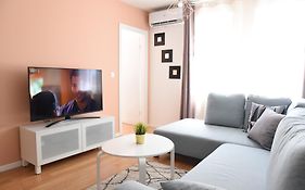 Mary'S Apartment - With Free Parking